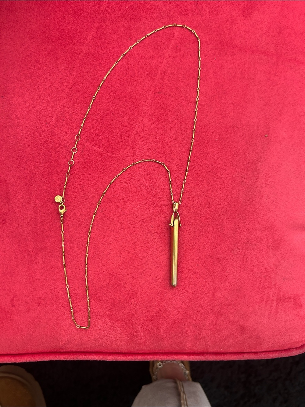 Stella & Dot Gold Long Vertical Pendant Necklace - Picture 5 of 5